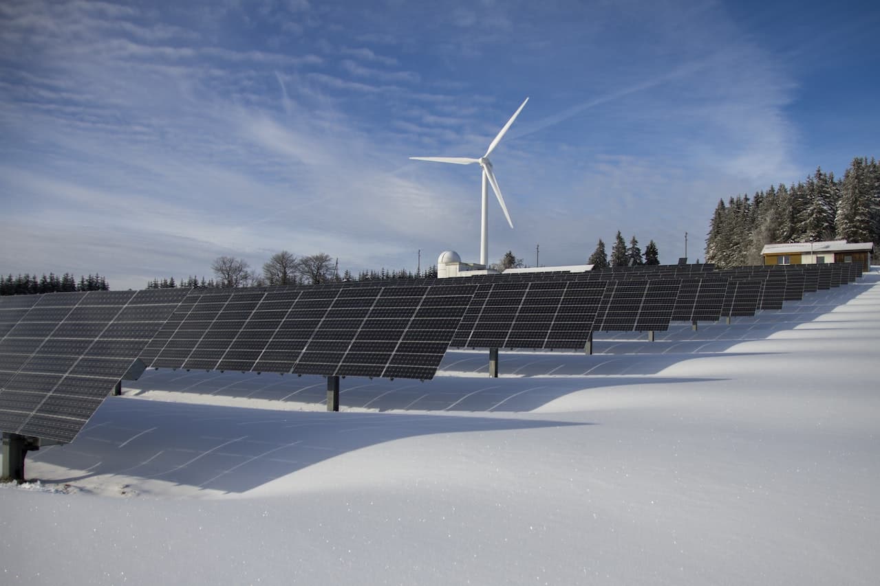 3 Key Facts about Solar in Winter